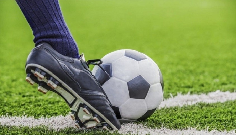 Hướng dẫn cách sút bóng mạnh và chính xác trong bóng đá